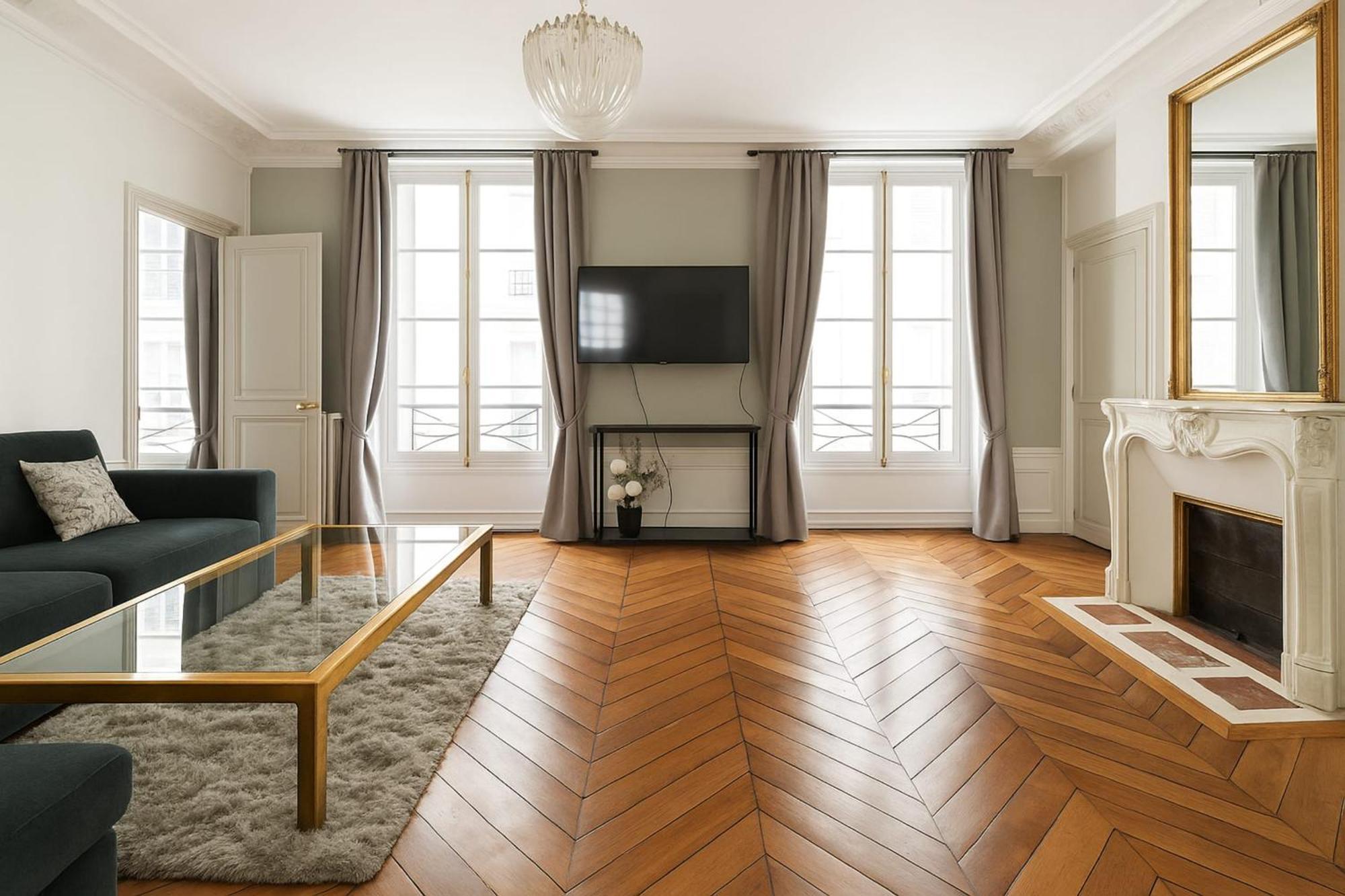 Luxurious In The Heart Of 3bdr *